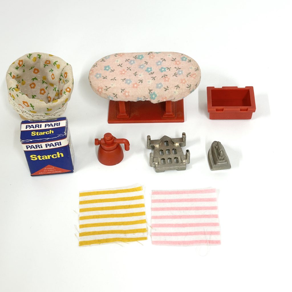 [used] Vintage Ironing Set Sylvanian Families Calico Critters
