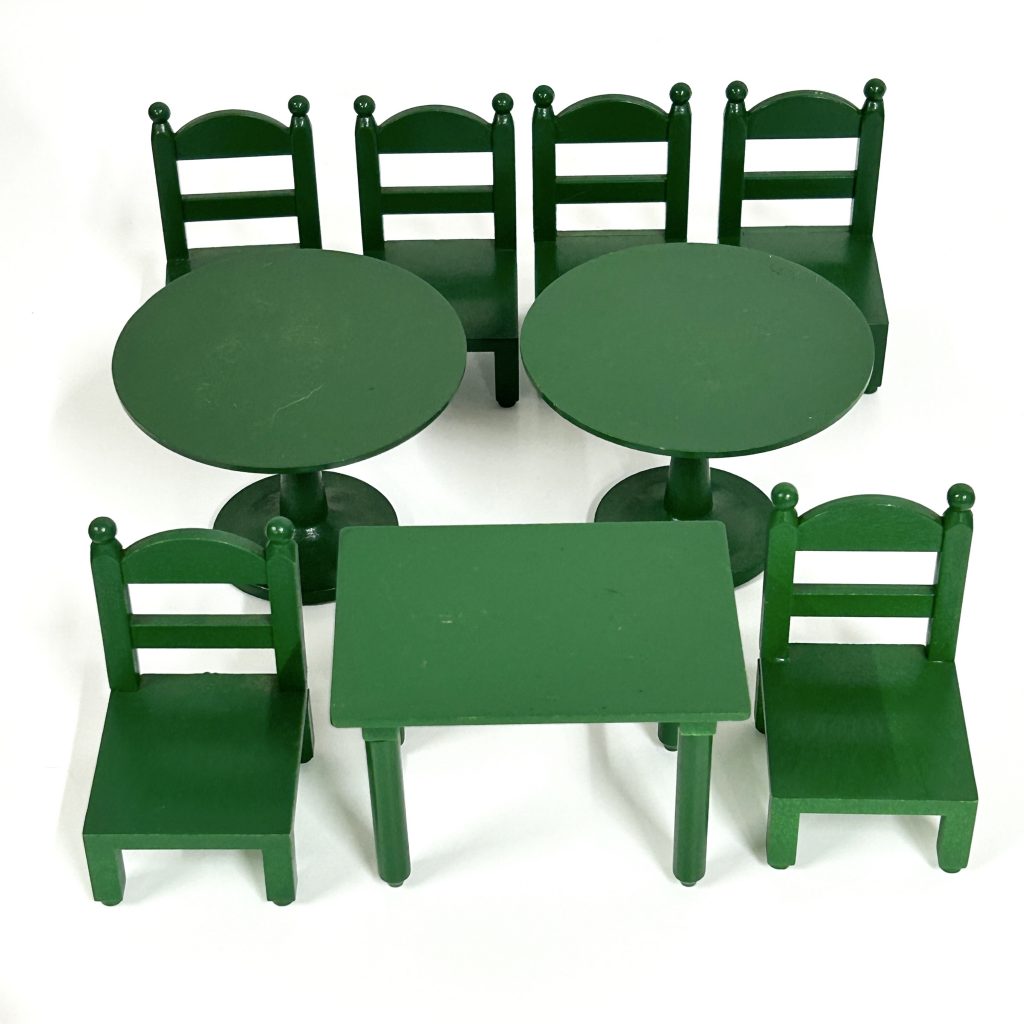 [used] Green Table Chair Set Sylvanian Families Calico Critters