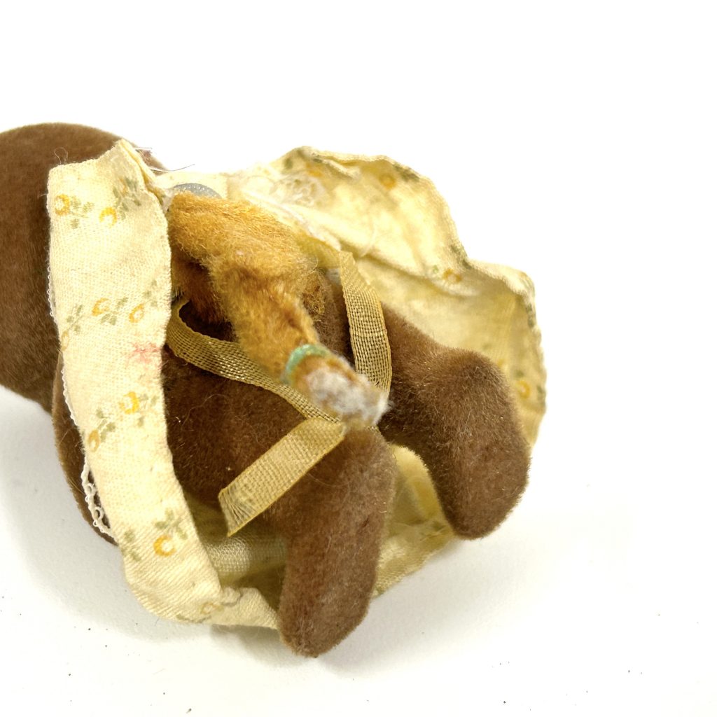 [used] Vintage Squirrel Girl Sylvanian Families Calico Critters