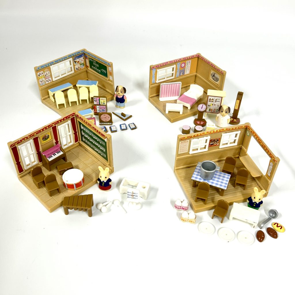 [used] Kabaya Kabaya Mini Series Forest Classroom Sylvanian Families Calico Critters