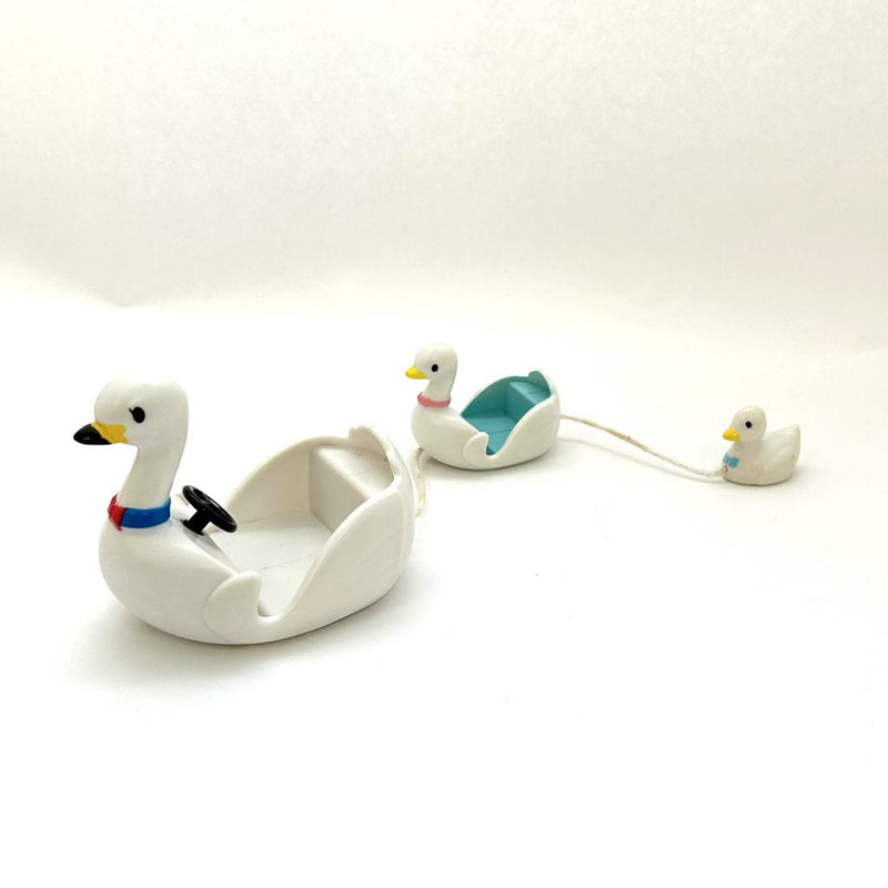 [Used] SWAN BOAT SET SET Epoch Sylvanian Families