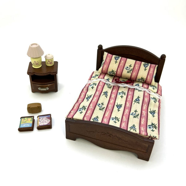 [Used] SEMI-DOUBLE BED FOR BEDROOM KA-512 Epoch Sylvanian Families