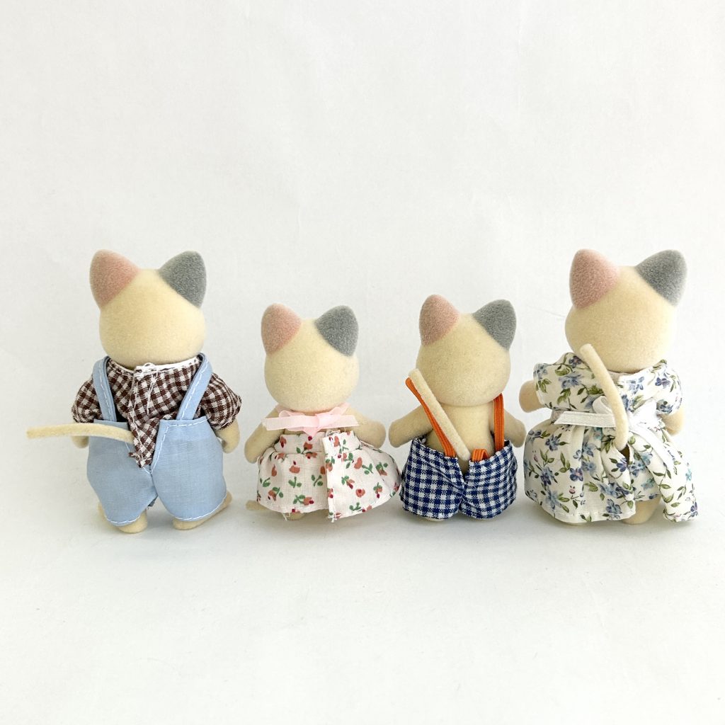 family cats　0308 used] Vintage Whiskers Cat Family Sylvanian Families Calico