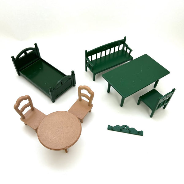 [Used] FURNITURE SET GREEN TABLE BED Epoch Japan Sylvanian Families