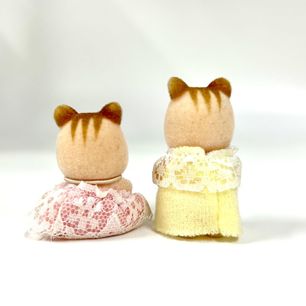 [used] Pink Squirrel Baby Twins Fan Club 2004 Sylvanian Families Calico Critters