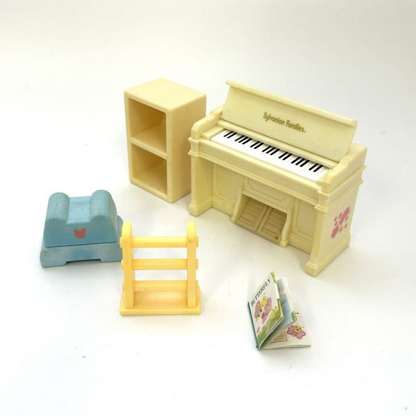 [Used] FURNITUR SET FOR KINDERGARTEN Epoch Japan Sylvanian Families