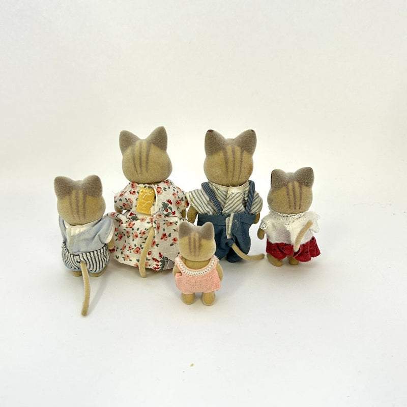 [Used] Vintage IVORY CAT FAMILY URBAN LIFE Japan  Sylvanian Families