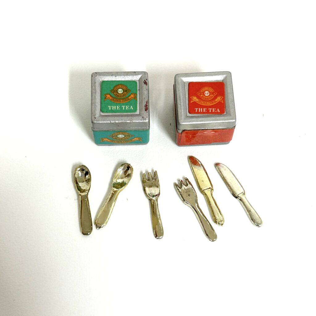 [used] Vintage Red Sideboard Set 1994 KA-62 Sylvanian Families Calico Critters