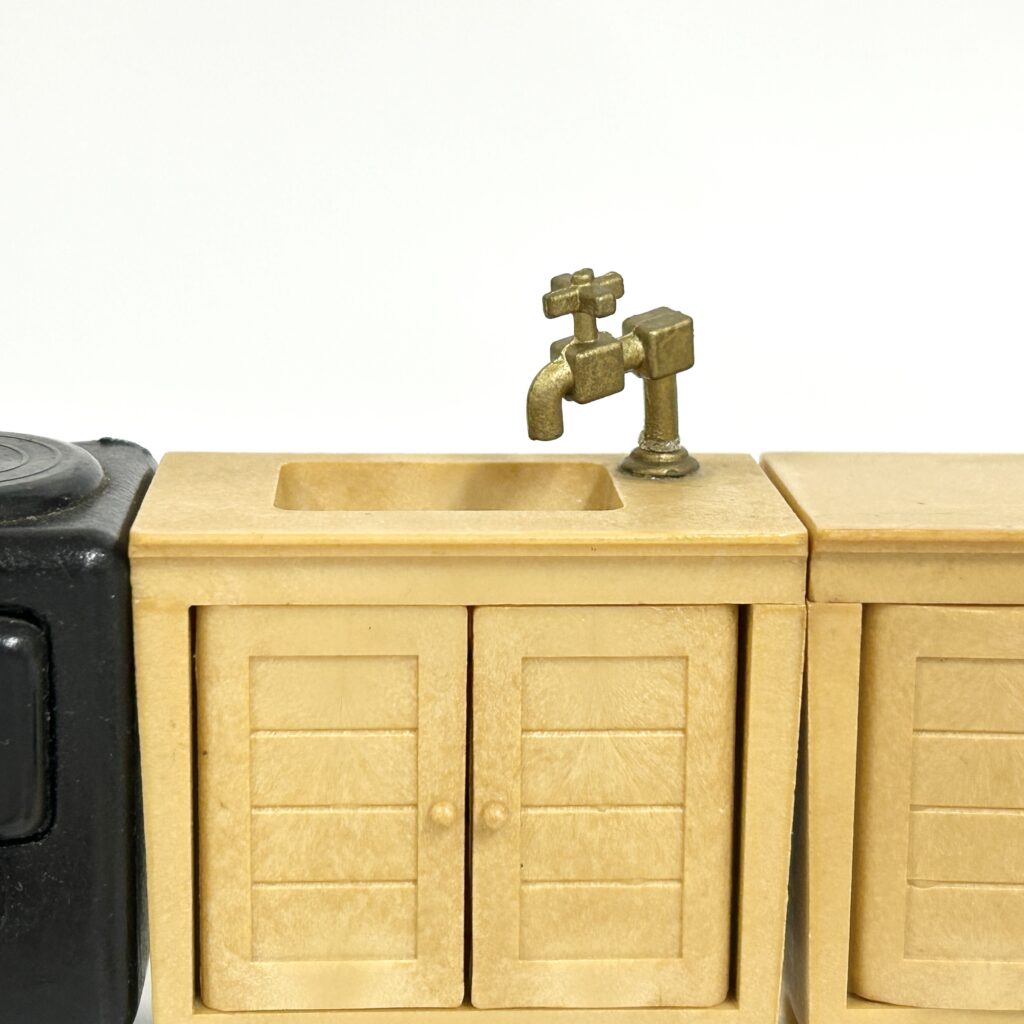 [used] Vintage Kitchen Set 1985 KA-10 Sylvanian Families Calico Critters