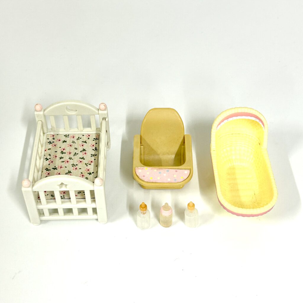 [used] Baby Furniture Set Sylvanian Families Calico Critters