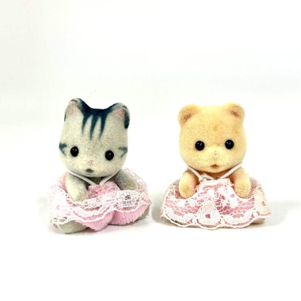 [used] Striped Cat Baby, Bear Baby, and Chocolate Rabbit Baby Sylvanian Families Calico Critters