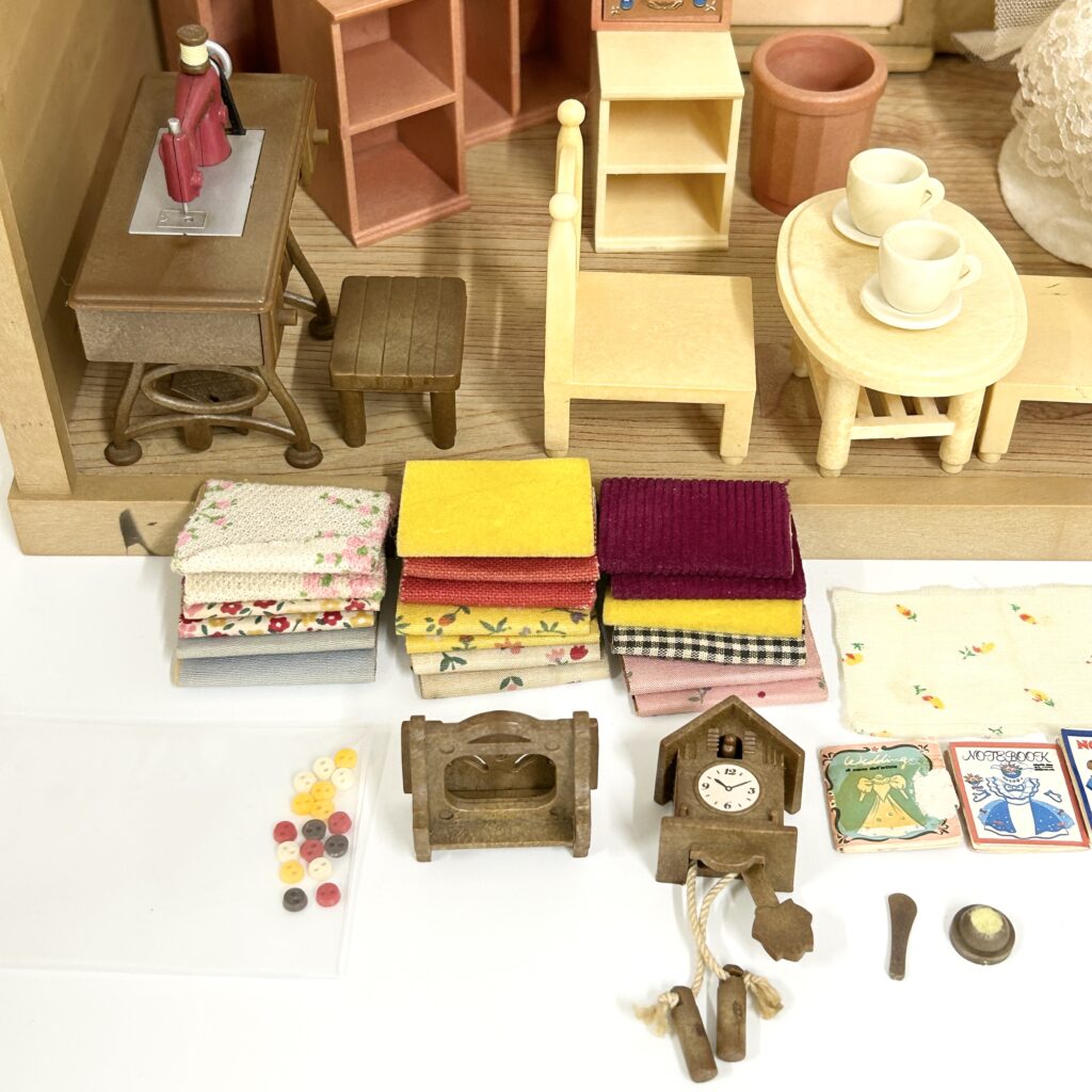 [used] Vintage Dressmaker in the Forest 1994 HA-20 Sylvanian Families Calico Critters