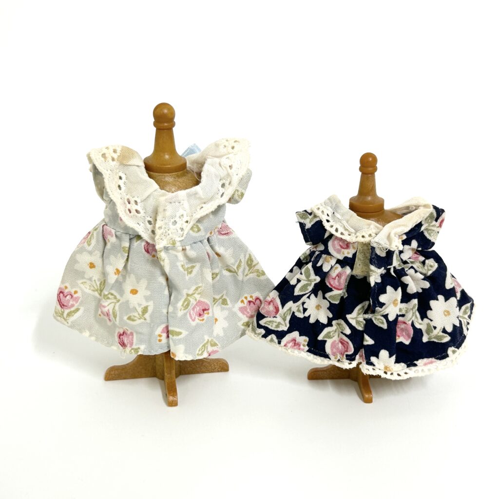 [used] Clothing Set with Torso Stand A Sylvanian Families Calico Critters