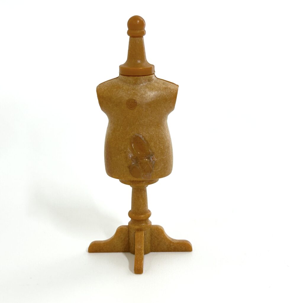 [used] Clothing Set with Torso Stand B Sylvanian Families Calico Critters