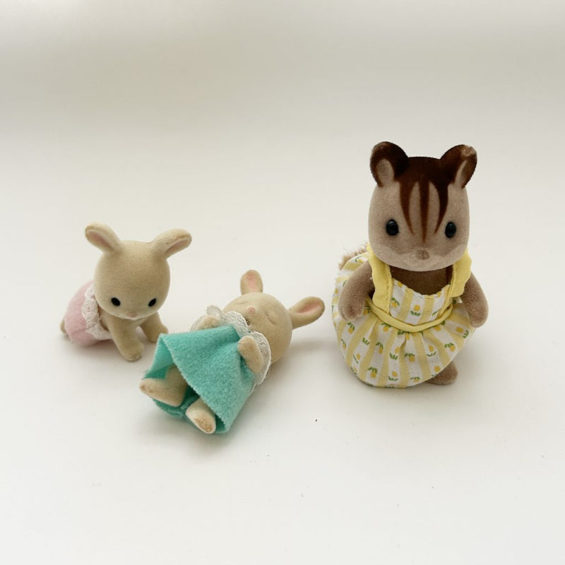 [Used] MILK RABBIT BABY SQUIRREL GIRL Calico Clitters Epoch Japan Sylvanian Families