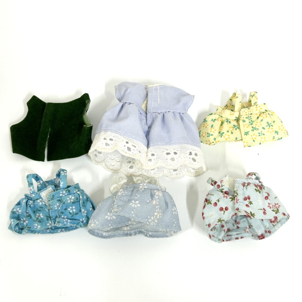 [used] Clothing Set Blue Sylvanian Families Calico Critters