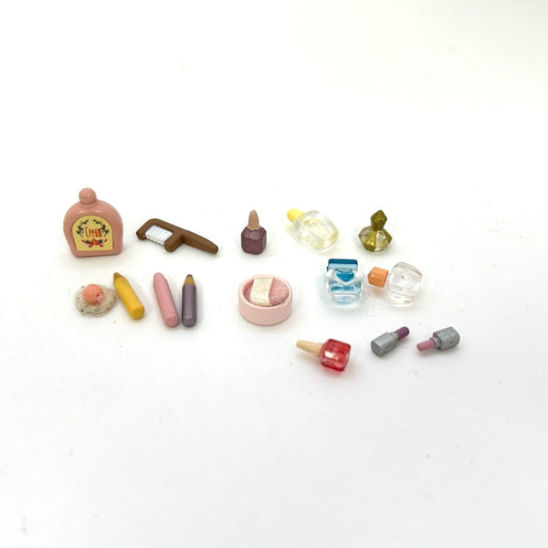 [Used] ACCESSORIES SET FOR DRESSER Epoch Sylvanian Families