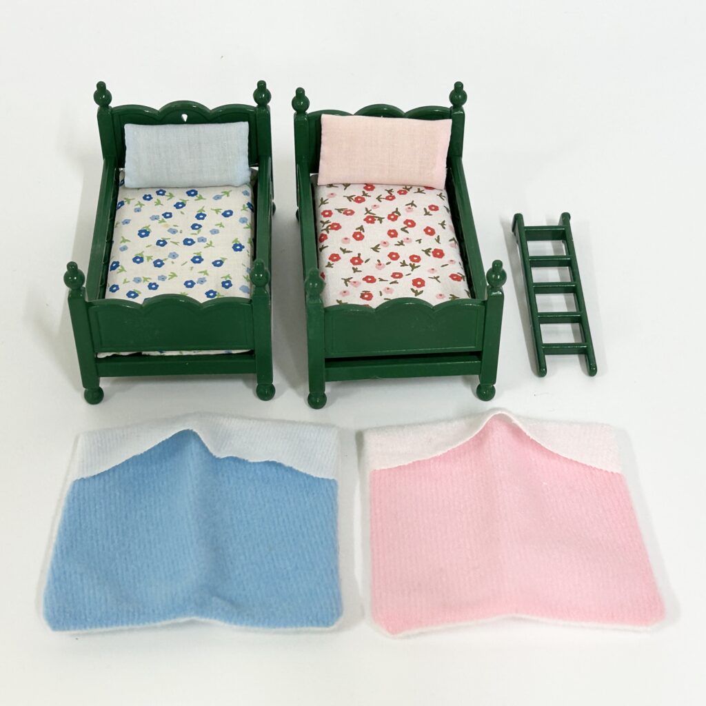 [used] Vintage Green Bunk Bed Set 1996 KA-79 Sylvanian Families Calico Critters
