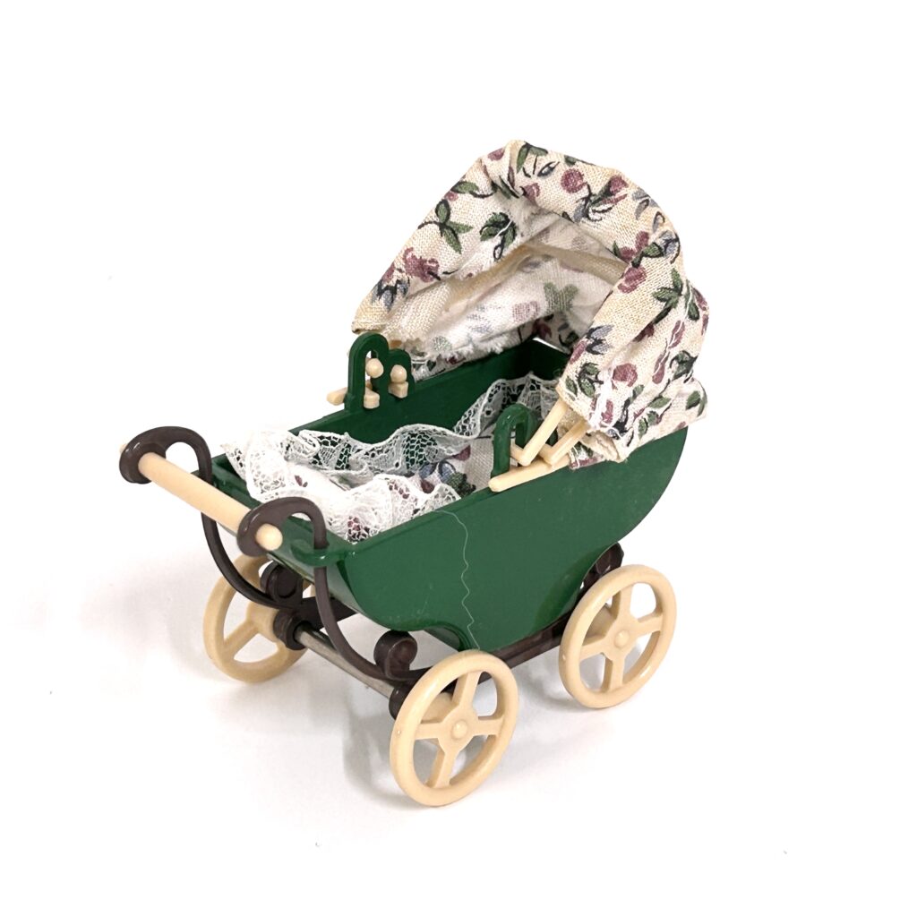 [used] Vintage Green Stroller 1985 KA-15 Sylvanian Families Calico Critters