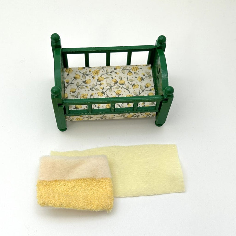 [Used] GREEN BABY BED SET Japan Sylvanian Families