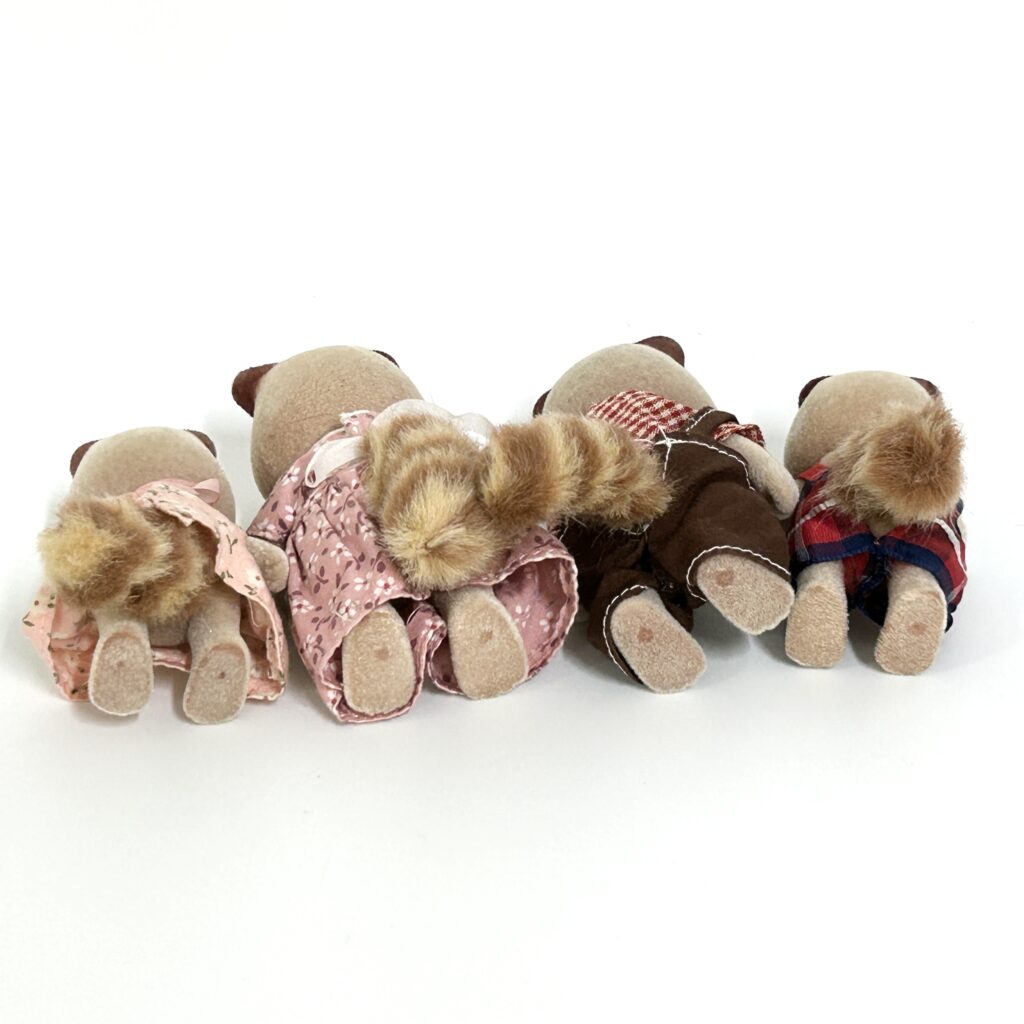 [used] Racoon Family Sylvanian Families Calico Critters