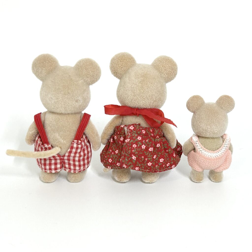 [used] Mouse Boy Girl Baby Sylvanian Families Calico Critters