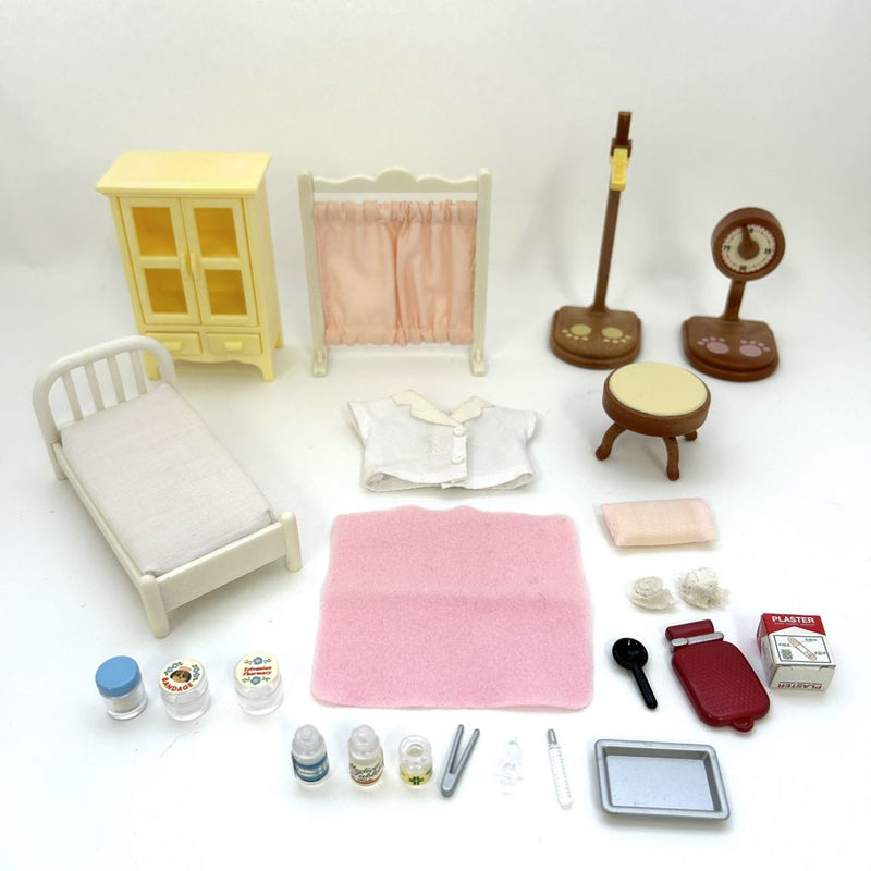 [Used] NURSE'S OFFICE SET  S-02 Epoch Japan Sylvanian Families