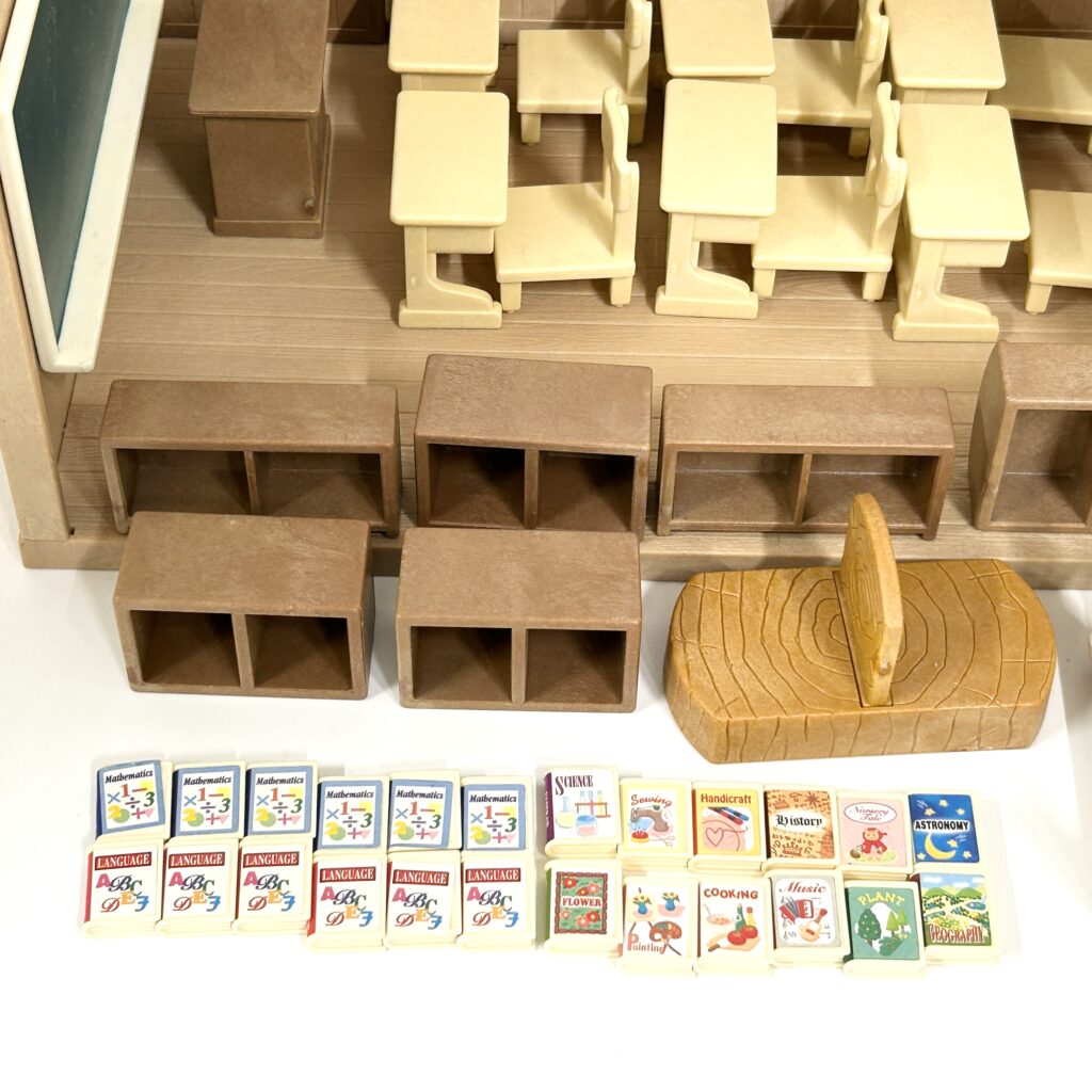 [used] Forest School Gift Set Green Roof HA-26 Sylvanian Families Calico Critters