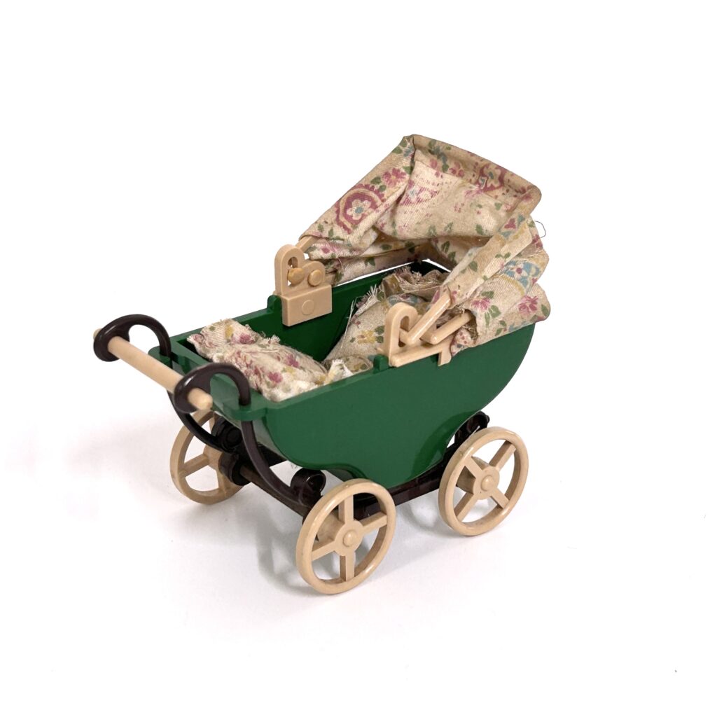 [used] Vintage Green Stroller 1985 KA-15 Sylvanian Families Calico Critters