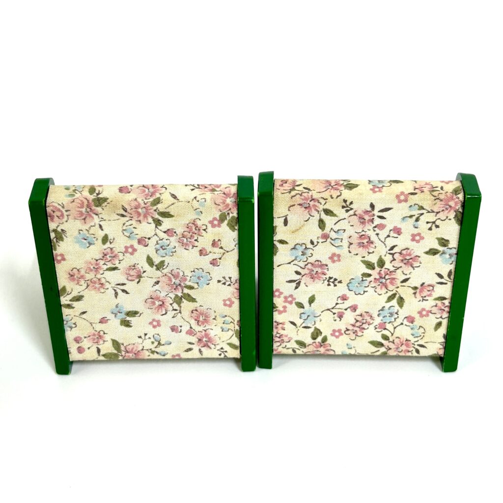 [used] Vintage Green Sofa Set Sylvanian Families Calico Critters