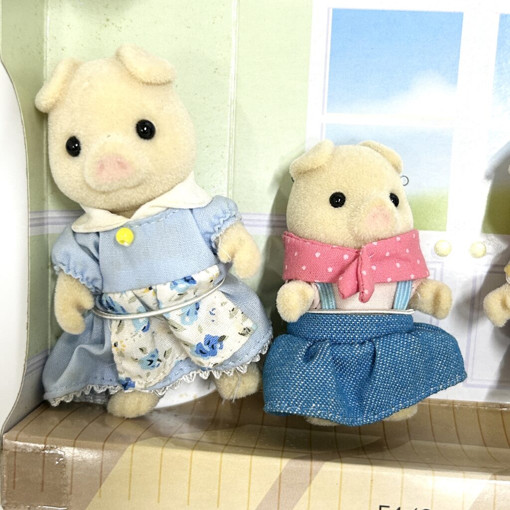 [used] Pig Family Flair Open Hands 4153 Sylvanian Families Calico Critters