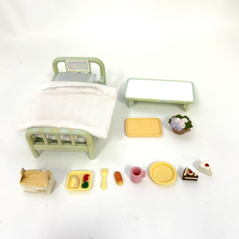 [Used] HOSPITAL KIT Calico Clitters Epoch Japan Sylvanian Families