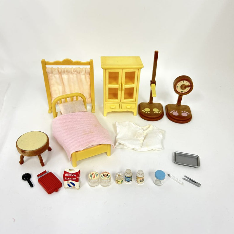 [Used] NURSE'S OFFICE SET  S-02 Epoch Japan Sylvanian Families