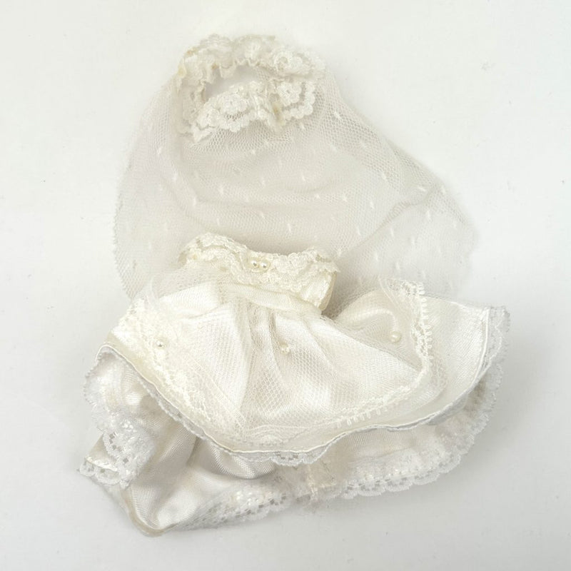 [Used] A WEDDING DRESS AND VEIL Japan Sylvanian Families