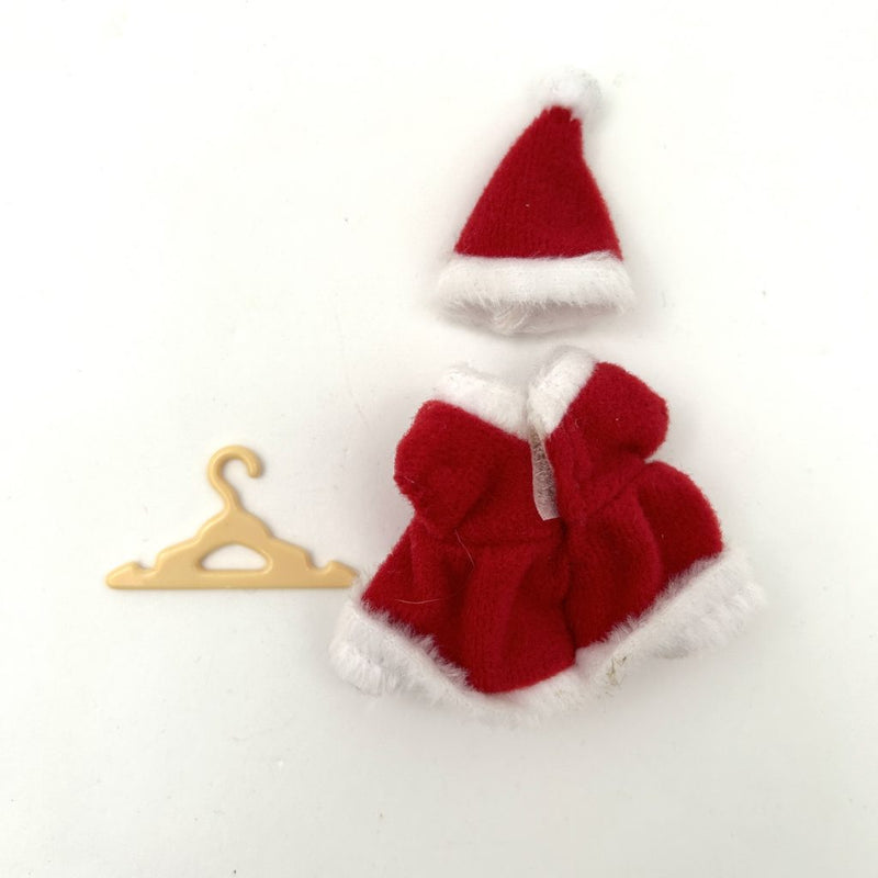 [Used] A SET OF CHRISTMAS CLOTHES AND HAT WITH A HANGER Japan Sylvanian Families