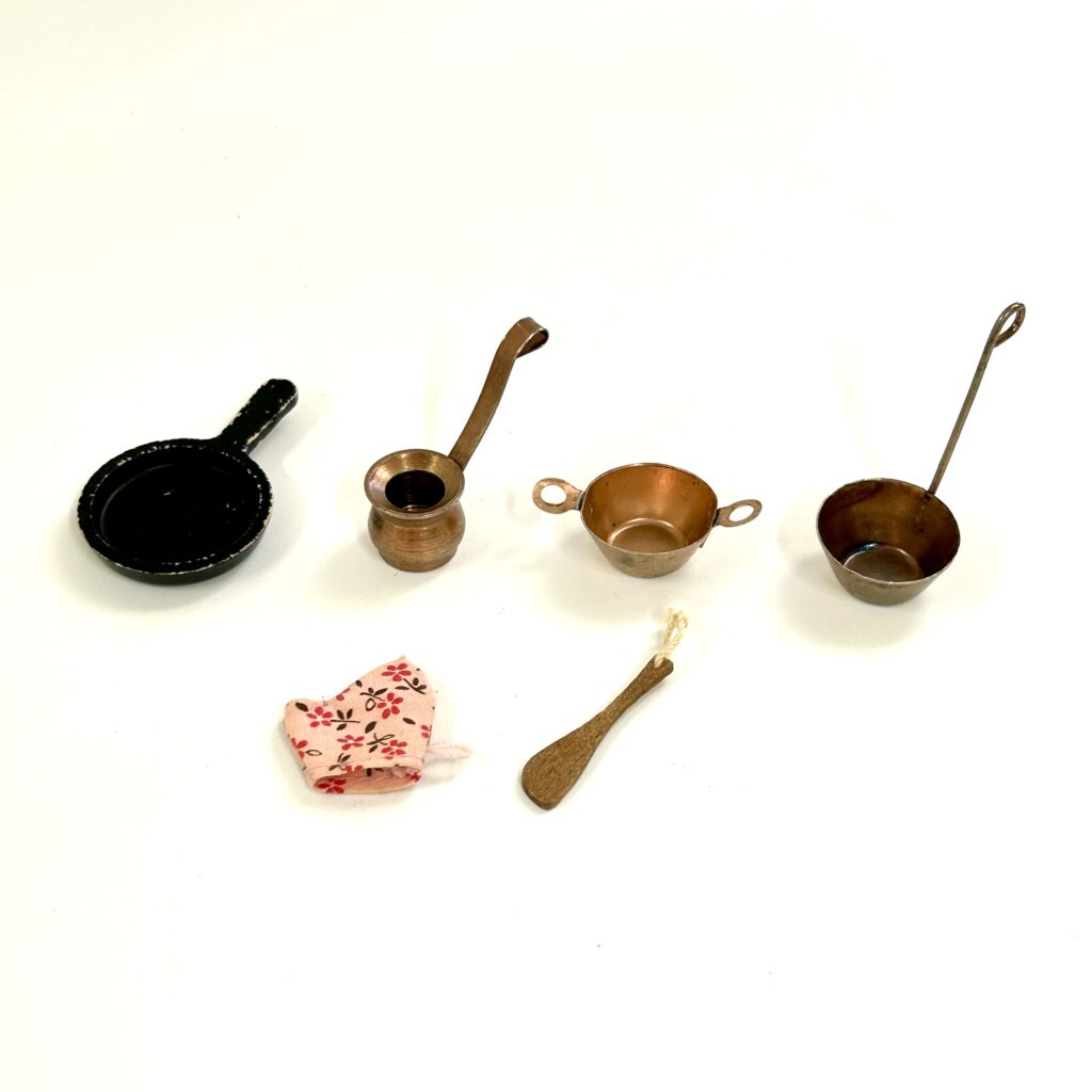[used] Kitchen Set Sylvanian Families Calico Critters
