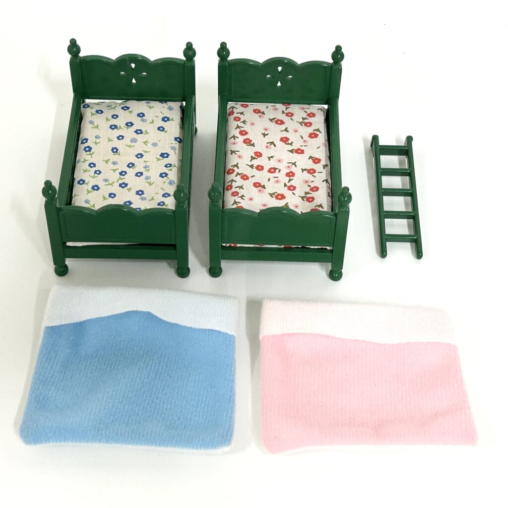 [d'occasion] Lit superposé vintage vert, ensemble 1996 KA-79 Sylvanian Families Calico Critters