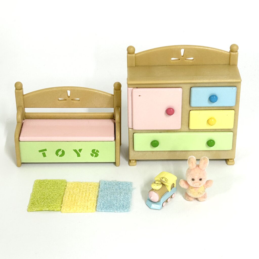 [occasion] Ensemble de meubles pour bébé KA-78 Sylvanian Families Calico Critters