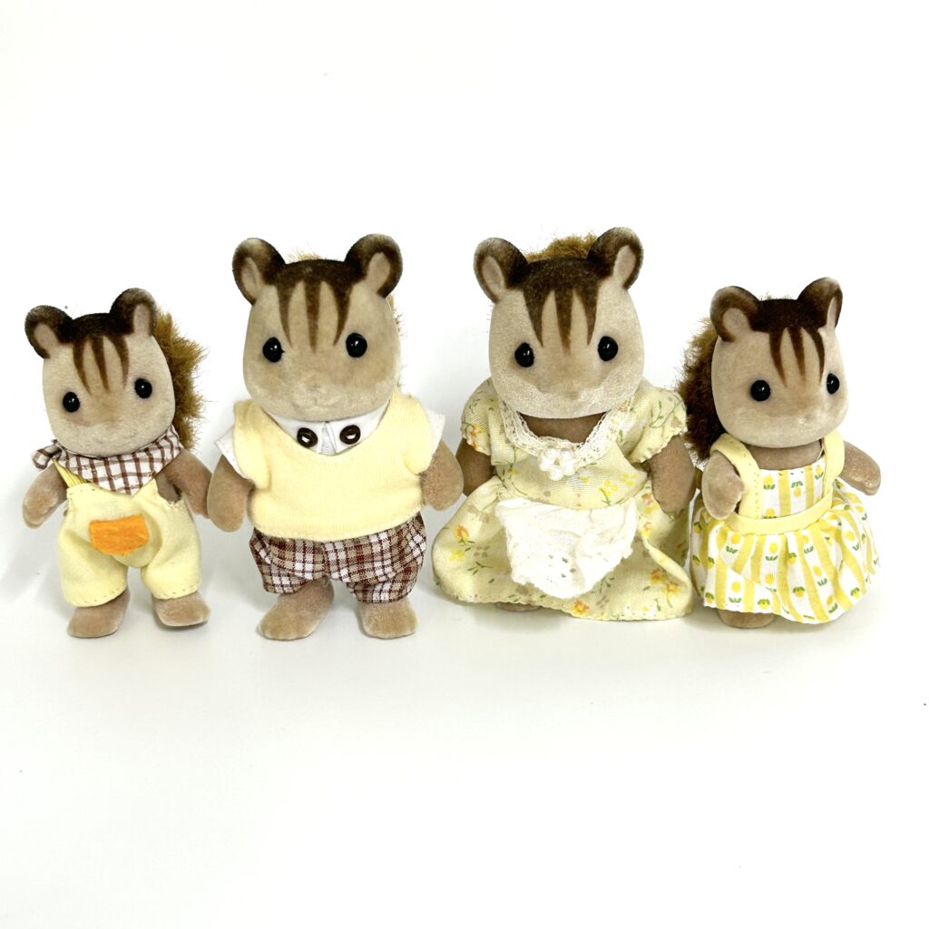 [d'occasion] Famille d'écureuils noyers FS-17 Sylvanian Families Calico Critters