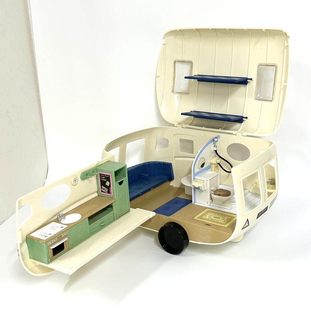 [D'occasion] Voiture familiale Caravan Sylvanian Families Calico Critters