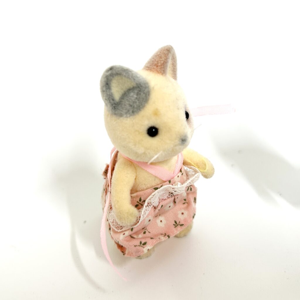 [used] Whiskers Spotted Cat Girl and Boy Sylvanian Families Calico Critters