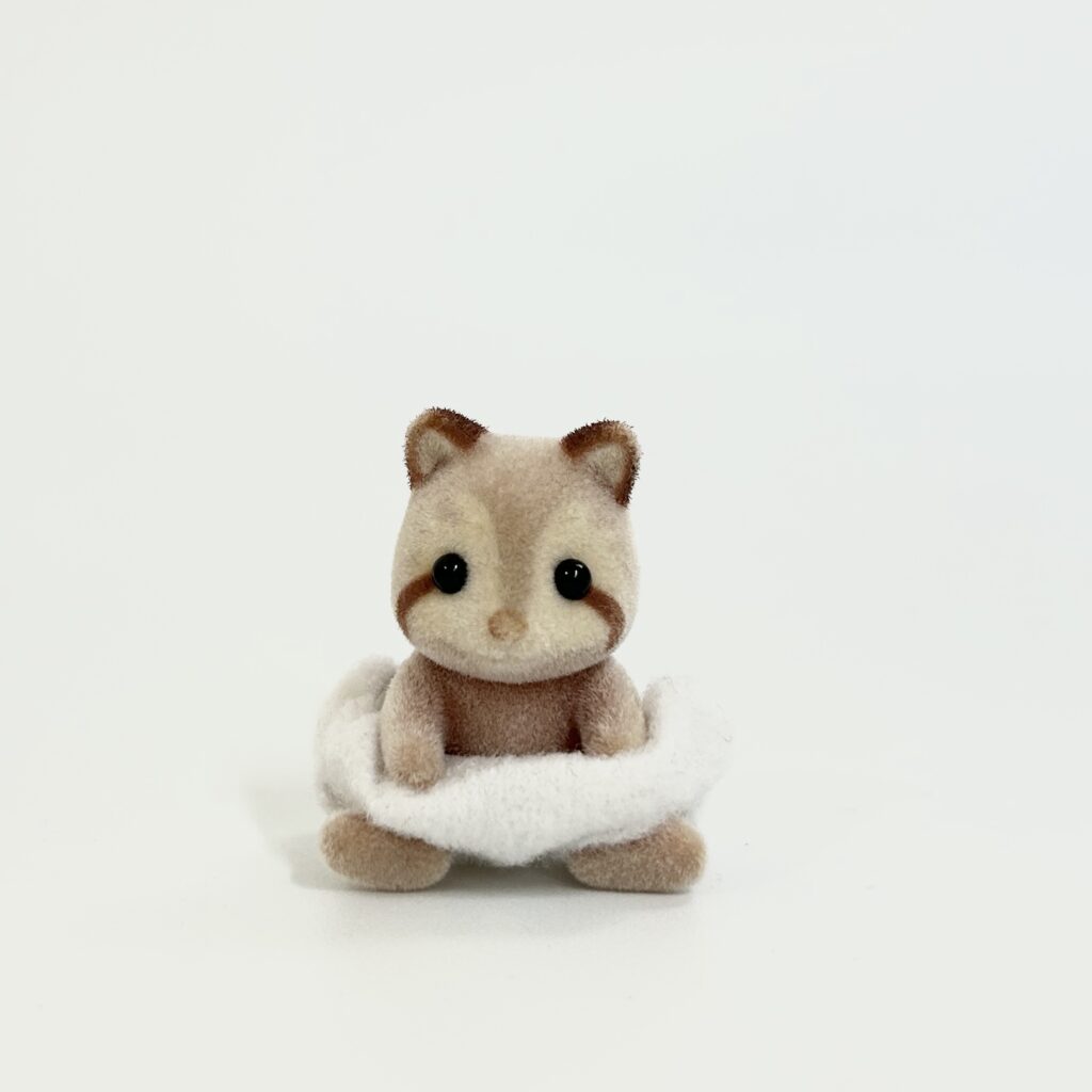 [used] Raccoon Baby Sylvanian Families Calico Critters