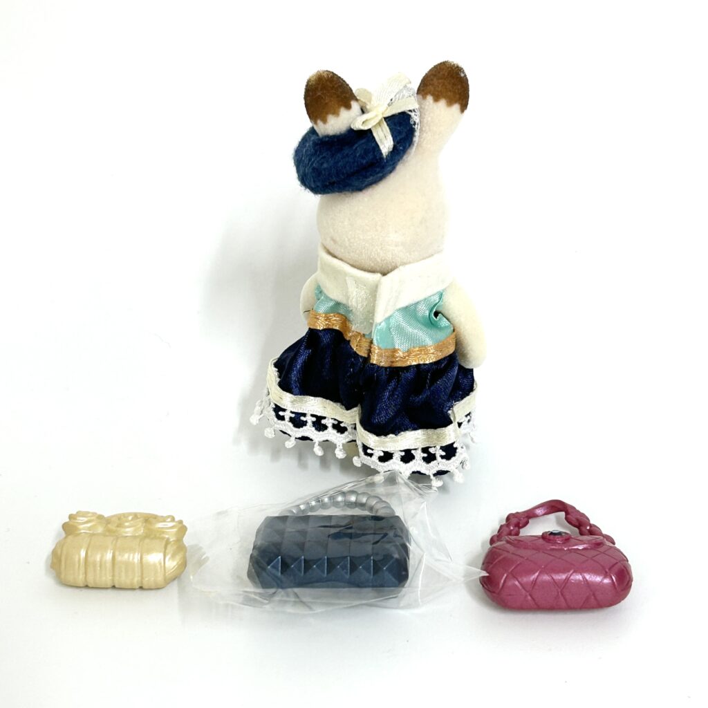 [used] Town Series Town Girl Series Chocolate Rabbit 6002 Sylvanian Families Calico Critters