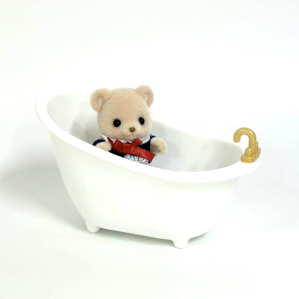[used] Miniature Bathtub Daiso