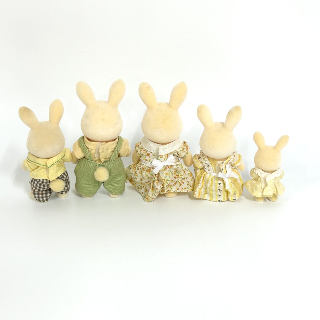 [used] Flower Garden Rabbit Family Hanazono Fukuoka 2009 Sylvanian Families Calico Critters