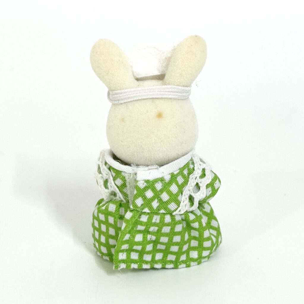 [used] Baby White Rabbit in Waitress Outfit Sylvanian Families Calico Critters