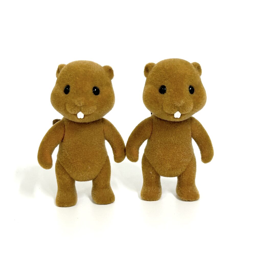 [used] Vintage Beaver Parents Sylvanian Families Calico Critters