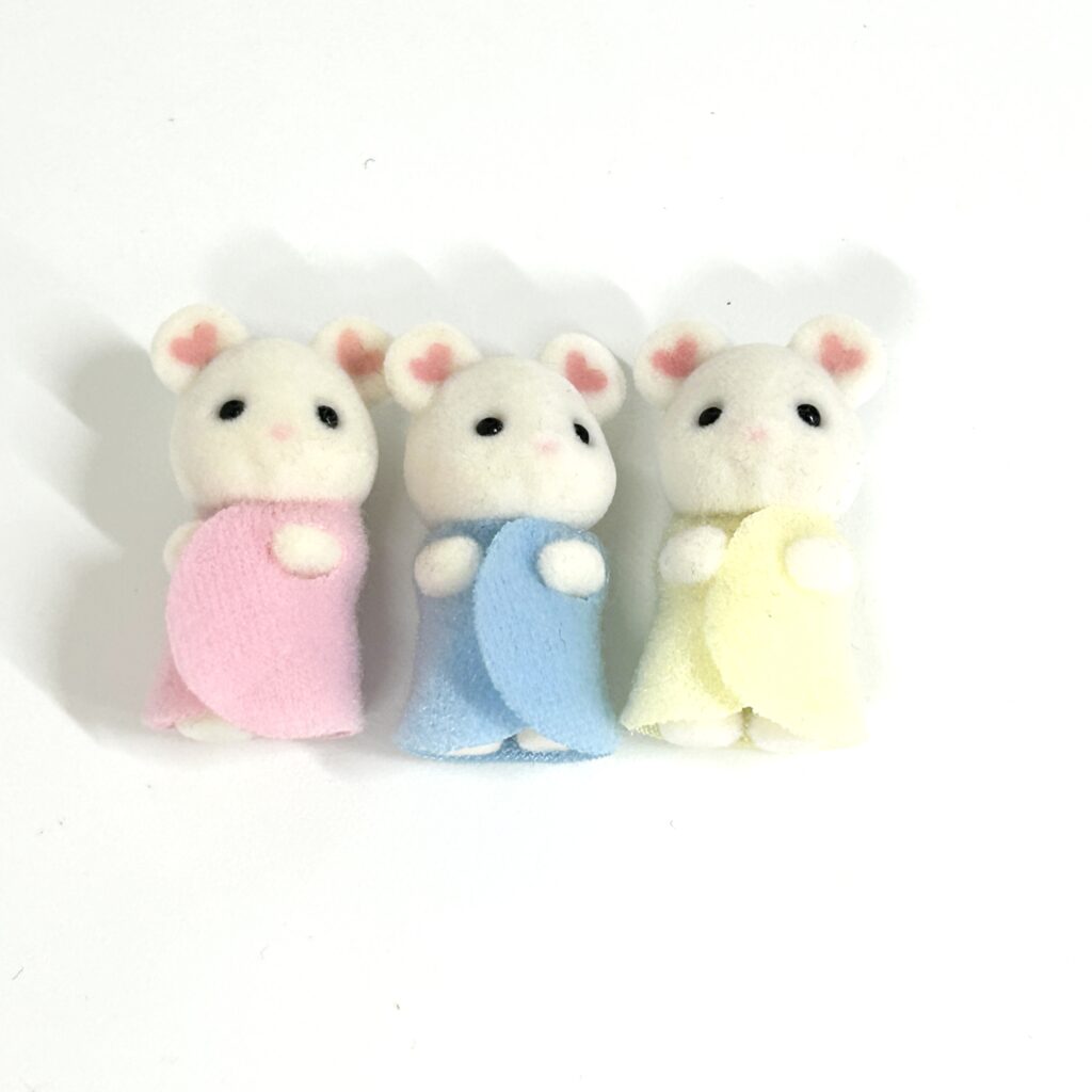 [used] Marshmallow Mouse Triplets NE-108 Sylvanian Families Calico Critters