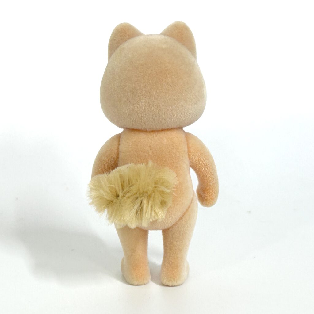 [used] Town Series Caramel Dog Older Sister Sylvanian Families Calico Critters