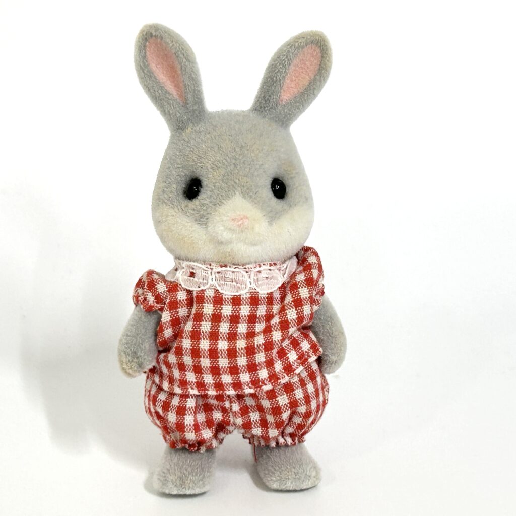[used] Cottontail Rabbit Girl Sylvanian Families Calico Critters